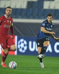  罗马防守漏洞百出惨败给亚特兰大