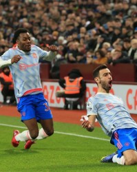  维拉公园球场奇迹阿斯顿维拉逼平曼城