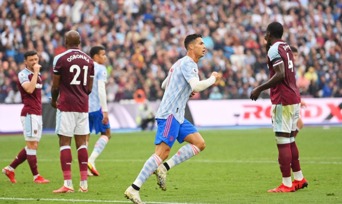  曼联绝杀西汉姆联，C罗替补破门  